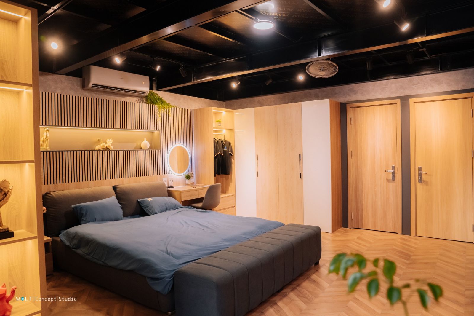 Nội thất phòng ngủ hiện đại gỗ An Cường tại Showroom Hoàng Anh Ninh Bình